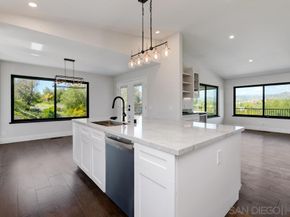 1080 Landavo Rancho Rd, Escondido CA 92027