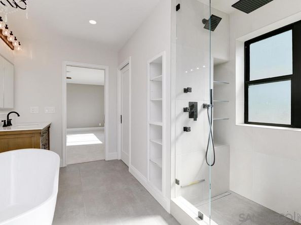 1080 Landavo Rancho Rd, Escondido CA 92027