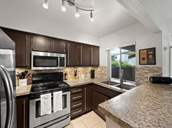 8023 Caminito De Pizza