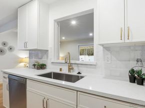 6272 S Lake Ct, San Diego CA 92119