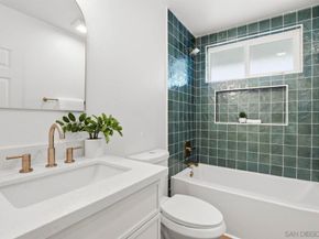 6272 S Lake Ct, San Diego CA 92119