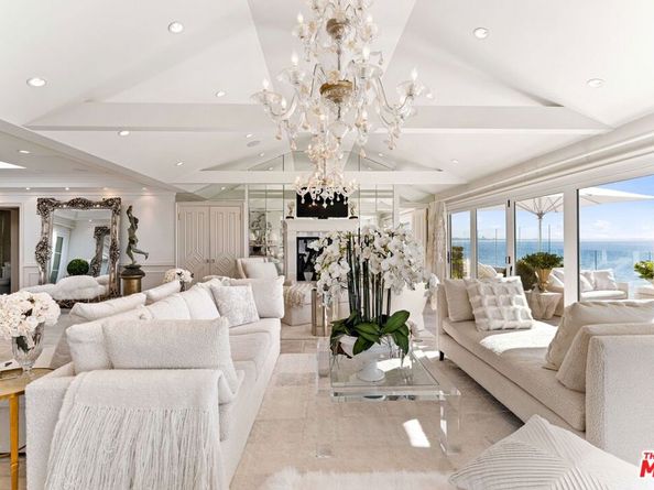 19620 Pacific Coast Highway, Malibu CA 90265