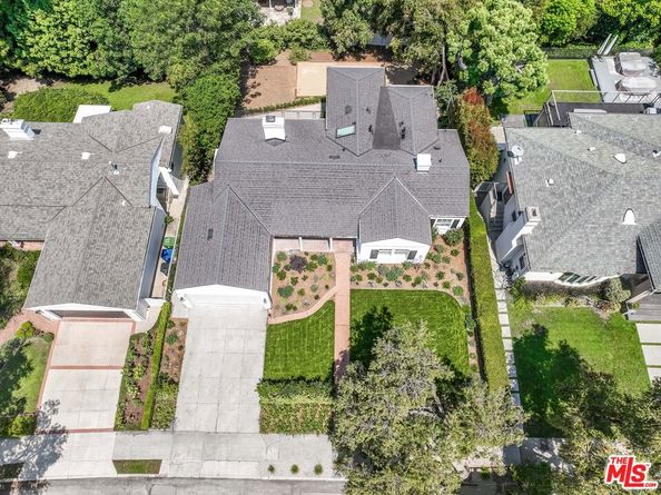 179 Barlock Avenue, Los Angeles CA 90049