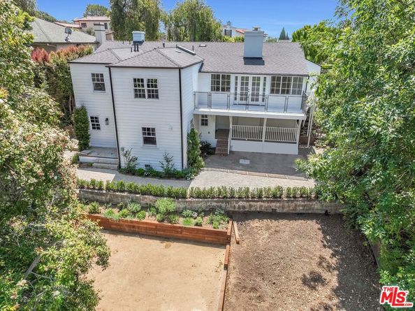 179 Barlock Avenue, Los Angeles CA 90049