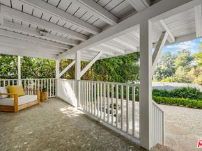 179 Barlock Avenue, Los Angeles CA 90049