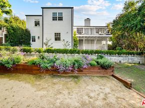 179 Barlock Avenue, Los Angeles CA 90049