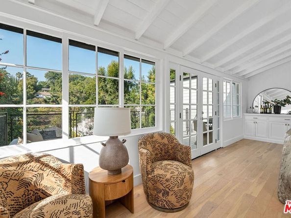 179 Barlock Avenue, Los Angeles CA 90049