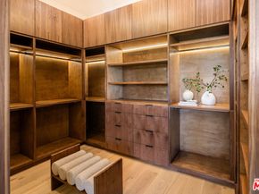 9715 Arby Drive, Beverly Hills CA 90210