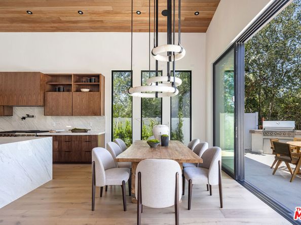 9715 Arby Drive, Beverly Hills CA 90210