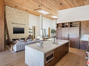 9715 Arby Drive, Beverly Hills CA 90210