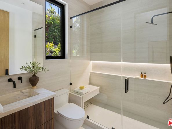 9715 Arby Drive, Beverly Hills CA 90210