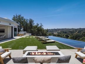 9715 Arby Drive, Beverly Hills CA 90210