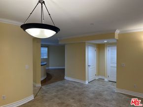 122 N Clark Drive 105, West Hollywood CA 90048