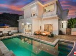 6696 Lakeridge Road, Los Angeles CA 90068