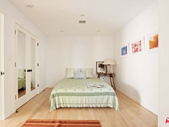 825 Coeur D Alene Avenue, Venice CA 90291