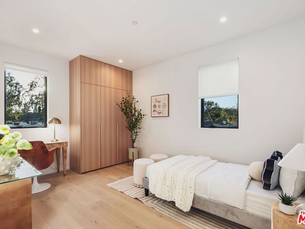 4160 Keystone Avenue, Culver City CA 90232