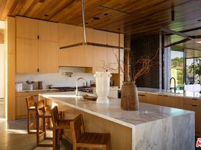 9705 Oak Pass Road, Beverly Hills CA 90210