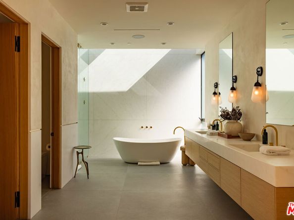 9705 Oak Pass Road, Beverly Hills CA 90210