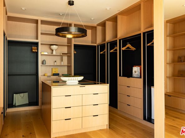 9705 Oak Pass Road, Beverly Hills CA 90210