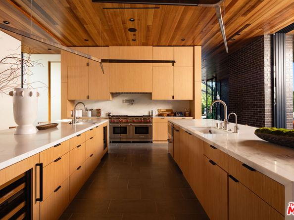 9705 Oak Pass Road, Beverly Hills CA 90210