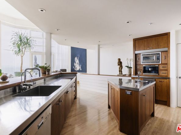 26808 Malibu Cove Colony Drive, Malibu CA 90265