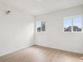 1673 E 111th Street, Los Angeles CA 90059