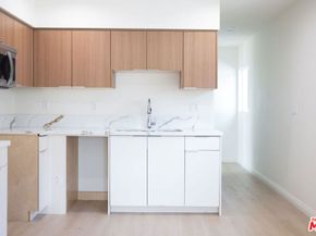 1673 E 111th Street, Los Angeles CA 90059