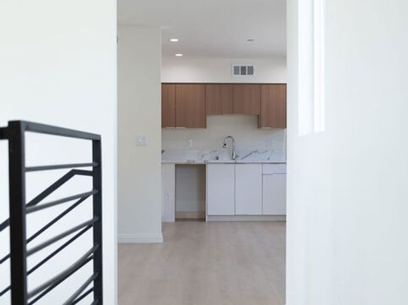 1673 E 111th Street, Los Angeles CA 90059