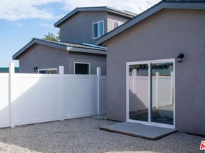 1673 E 111th Street, Los Angeles CA 90059
