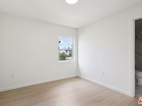 1673 E 111th Street, Los Angeles CA 90059