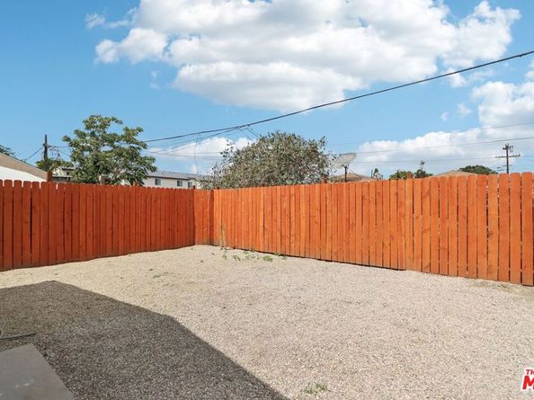 1673 E 111th Street, Los Angeles CA 90059
