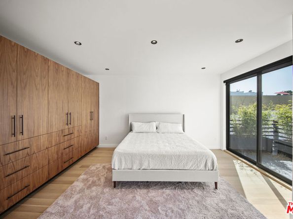 212 Bay Street 103, Santa Monica CA 90405