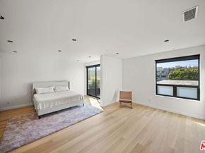 212 Bay Street 103, Santa Monica CA 90405