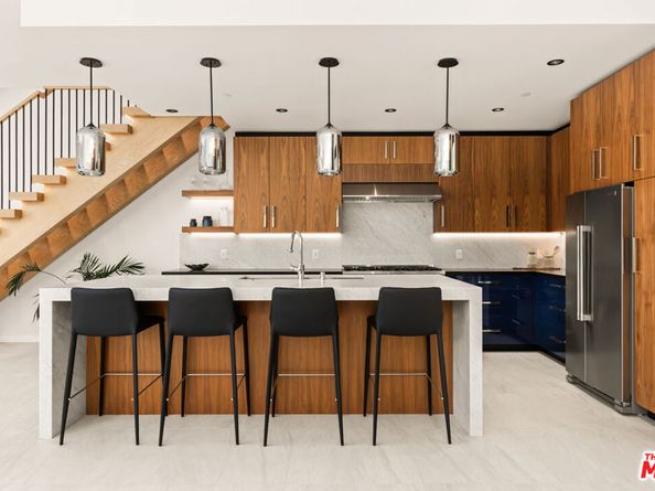 212 Bay Street 103, Santa Monica CA 90405