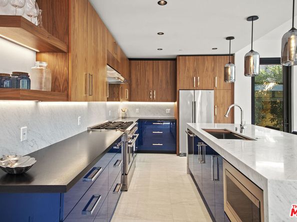 212 Bay Street 103, Santa Monica CA 90405