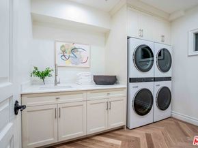 1900 Bel Air Road, Los Angeles CA 90077