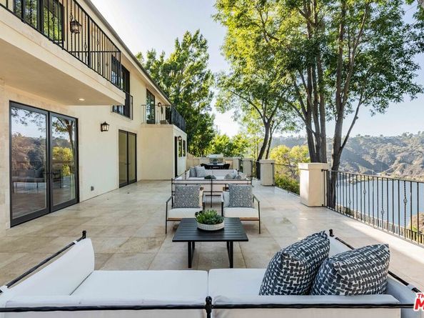 1900 Bel Air Road, Los Angeles CA 90077