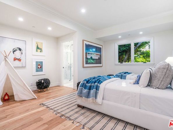 1900 Bel Air Road, Los Angeles CA 90077