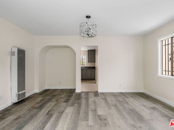 2406 S Cochran Avenue, Los Angeles CA 90016