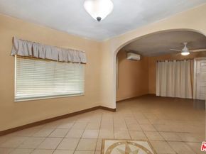 4713 Clinton Street, Los Angeles CA 90004