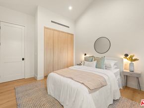 11746 La Maida Street, Valley Village CA 91607