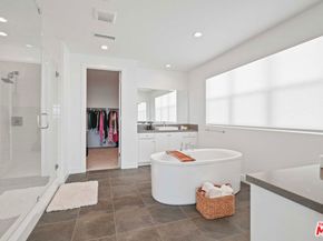 11818 N Hillsborough Lane, Porter Ranch CA 91326