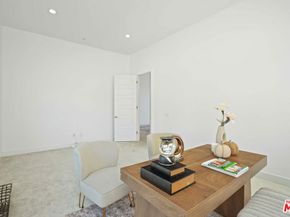 11818 N Hillsborough Lane, Porter Ranch CA 91326