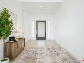 11818 N Hillsborough Lane, Porter Ranch CA 91326