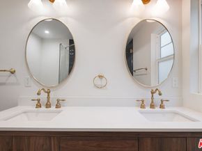 2180 W 31st Street, Los Angeles CA 90018