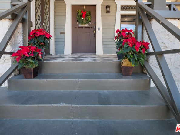 2180 W 31st Street, Los Angeles CA 90018