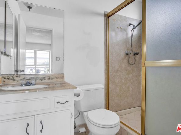 1861 Midvale Avenue, Los Angeles CA 90025