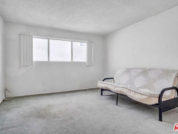 1861 Midvale Avenue, Los Angeles CA 90025