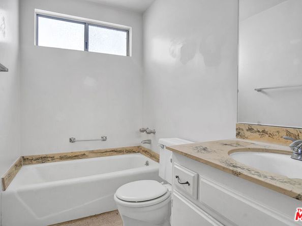 1861 Midvale Avenue, Los Angeles CA 90025