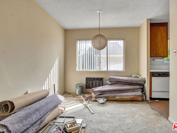 1861 Midvale Avenue, Los Angeles CA 90025